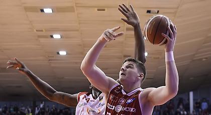 Θρίαμβος για Αρμάνι