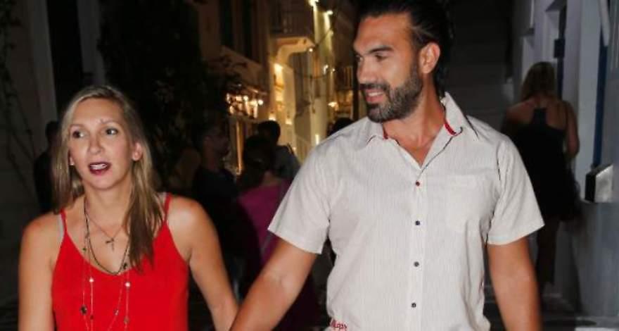 Φανή Χαλκιά: Αυτός ο διεθνής ποδοσφαιριστής θα είναι ο νονός του γιου της (pic)