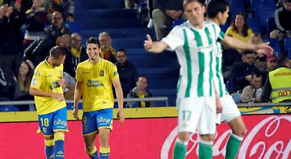 Νίκες «ανάσα» για Εϊμπαρ, Λας Πάλμας