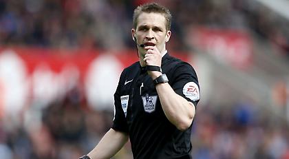 Ο Άγγλος Πόουσον «σφυρίζει» Αούστρια-ΑΕΚ