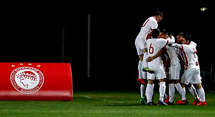 «Αντίο» με ψηλά το κεφάλι για τους νέους του Ολυμπιακού!