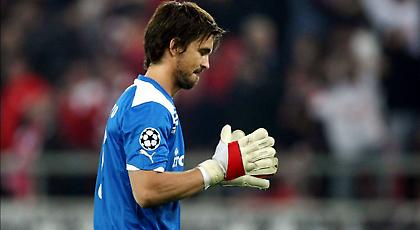 Δεύτερη αποχώρηση για Κοστάντσο