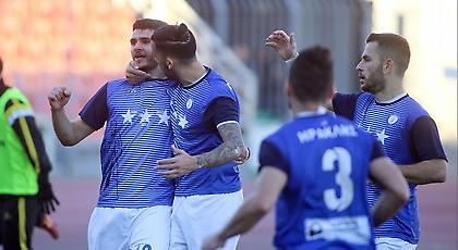 Σίφουνας ο Ηρακλής, πλησιάζει την κορυφή