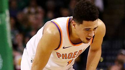 Πλήγμα με Μπούκερ στους Σανς