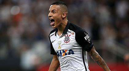 Ανακοίνωσε τον παιχταρά της Κορίνθιανς η Σεβίλλη