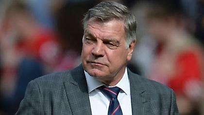 Αλαρντάις: «Να ξεπεράσουμε τον εαυτό μας κόντρα στη Λίβερπουλ»