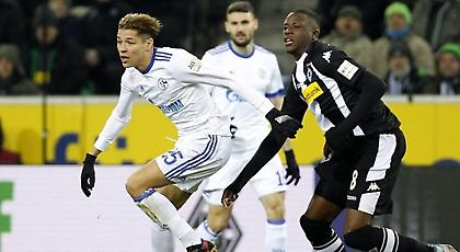 Έμεινε «όρθια» η Σάλκε