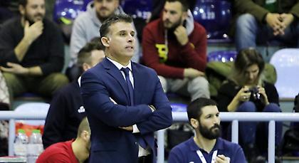 Μέξας: «Ψαχνόμαστε για παίκτες, δεν με καθυστερεί ο Σχορτσανίτης»