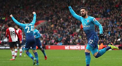 Μια λαμπάδα στον… Άγιο Ζιρού! (video)