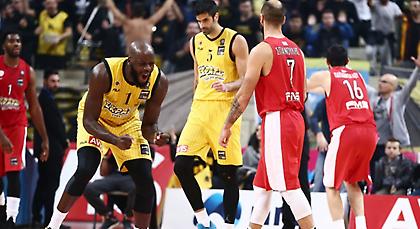 Η «ψυχωμένη» ΑΕΚ… λύγισε τον Ολυμπιακό!