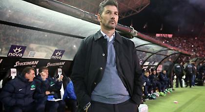 Διαψεύδονται οι φήμες για παραίτηση Ουζουνίδη