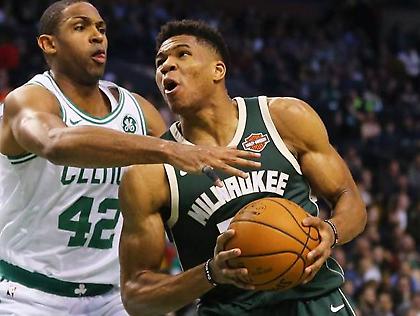 Οι κινήσεις του Αντετοκούνμπο μέσα από τον «φακό» του Sports Illustrated (vids)