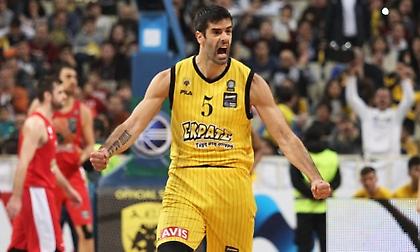 ΑΕΚ: Γιόρτασε τα 100 ματς με νίκη επί του Ολυμπιακού ο Σάκοτα