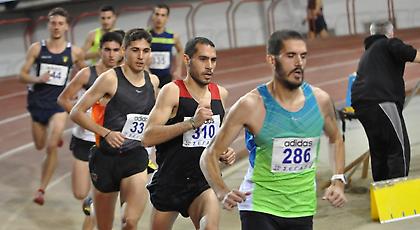 Σκέφτεται κλειστό και Βερολίνο ο Δημητράκης