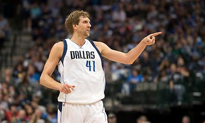 Νοβίτσκι: «Θα παίξω και του χρόνου»