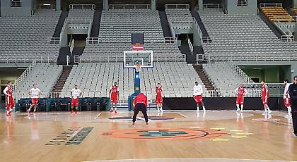 Πήρε γεύση ΟΑΚΑ η Αρμάνι (video)