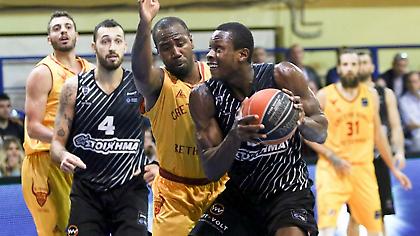 Αμφίβολος με ΑΕΚ ο Κρουμπάλι