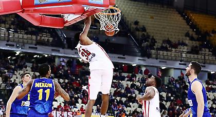 Τρίποντη εκτέλεση από τον Ολυμπιακό πριν την ΤΣΣΚΑ