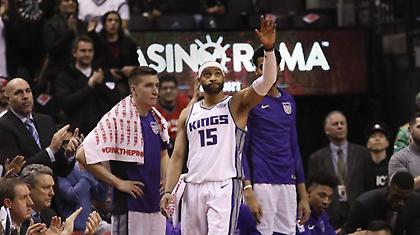 Αποθέωση για Κάρτερ στο Τορόντο και «παράθυρο» επιστροφής (video)