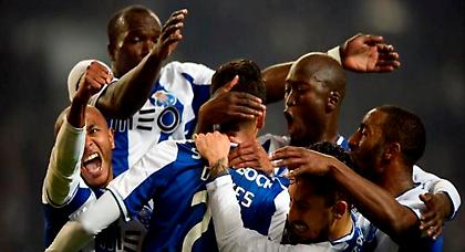 «Έπιασε» την Σπόρτινγκ η Πόρτο