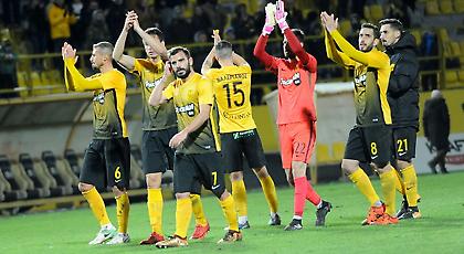 Πάνοπλος στο Αίγιο ο Άρης