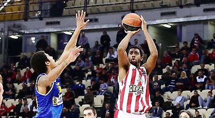 Η «βροχή» τριπόντων του Ολυμπιακού απέναντι στο Λαύριο (video)