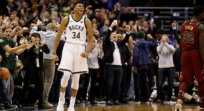 Ο τρομερός Giannis τάβλιασε τον ΛεΜπρόν!