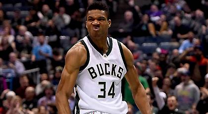 Το show του Αντετοκούνμπο κόντρα στον «βασιλιά» (video)