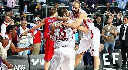 Ρίχνει τη «ρωσική αρκούδα» σε… ανοιξιάτικη νάρκη! (vids)