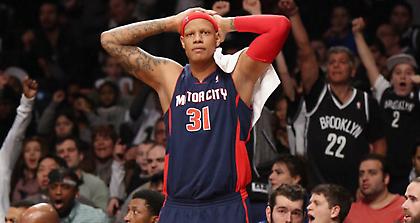 Έκλεψαν την… τουαλέτα του Βιλανουέβα (pic)