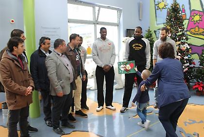 Μοίρασε «Ελπίδα» το Ρέθυμνο (pics)