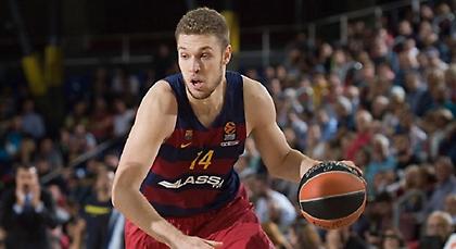 Στη 12αδα της Μπαρτσελόνα ο Βεζένκοφ