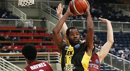 Με Μπάρλοου το Top 5 του Basketball Champions League (video)