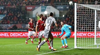 Αποθέωση Στιλ για το άθλο επί της Μαν. Γιουνάιτεντ