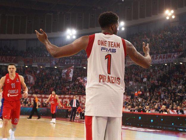 ΜακΛιν: Μυθική εμφάνιση και ρεκόρ καριέρας κόντρα σε ΤΣΣΚΑ και Χάινς! (video)