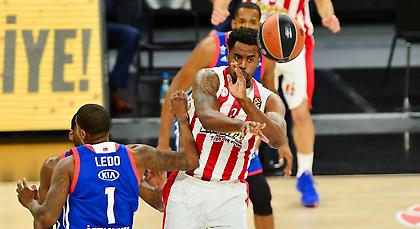 ΜακΛίν: «Το κάνει χρόνια ο Σπανούλης...»