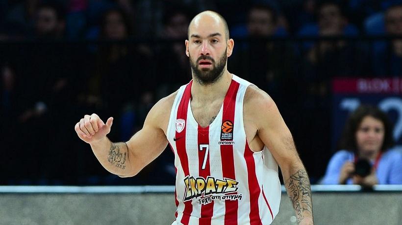 Σπανούλης: Η πάσα κάτω από τα πόδια και το μεγάλο τρίποντο! (video)