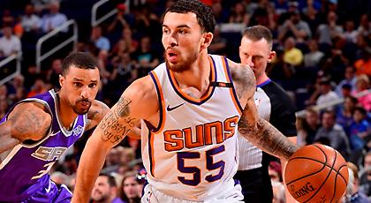 Η ομάδα με την οποία μιλάει ο Τζέιμς