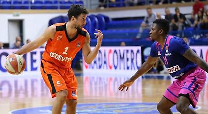 To buzzer beater νίκης του Ούκιτς! (video)