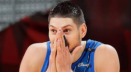 Υπέστη κάταγμα στο χέρι ο Βούτσεβιτς (video)