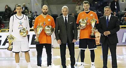 Παπαλουκάς: «Εμπειρία ζωής να σε βραβεύει ο Γκάλης μαζί με ξεχωριστούς φίλους» (pic)