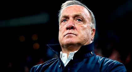 Επιστροφή στους πάγκους για τον 70χρονο Άντβοκαατ