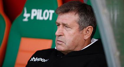 Απολύθηκε ο προπονητής των Μανιάτη και Τζαβέλλα!