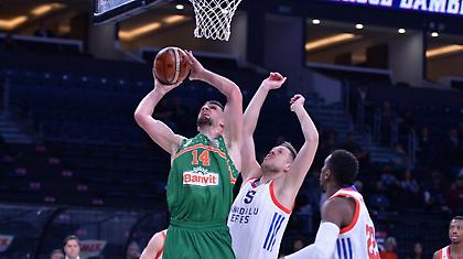 «Διέσυρε» την Εφές η Μπάνβιτ