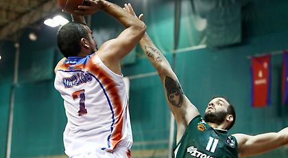 Παρελθόν από Πανιώνιο ο Μίχαλος