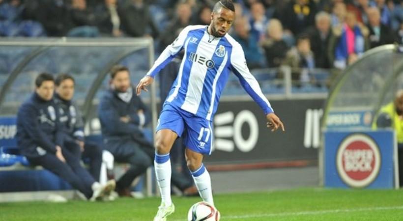 Φεύγει από την Πόρτο ο Ερνάνι, γράφεται ξανά για ΑΕΚ