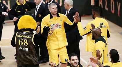 Πρόβλημα με Καββαδά στην ΑΕΚ