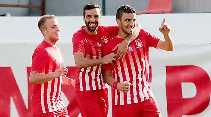 Ανανέωσε ως το 2019 τους Γκούρτσα και Τσιμίκα ο Πανσερραϊκός