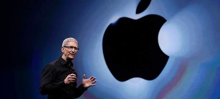 Η Apple αντιμέτωπη με αγωγή ύψους 1 τρισ. δολαρίων για την επιβράδυνση των μπαταριών των iPhone