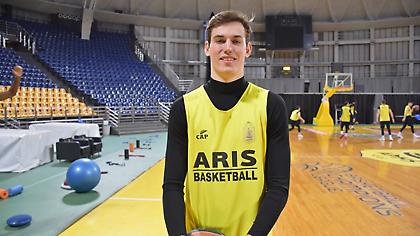 Πρώτη για Προύιτ, προλαβαίνει Τρίκαλα ο Αθηναίου